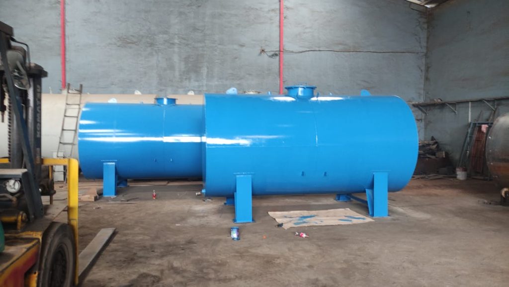 Pembuatan Storage Tank Stainless Steel 18000 Liter Di Oksibil